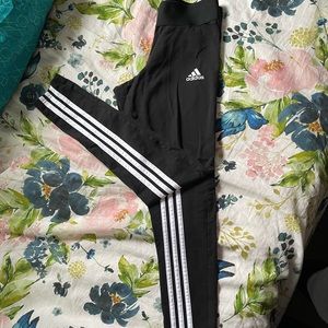 Adidas women’s 3 stripe Leggings